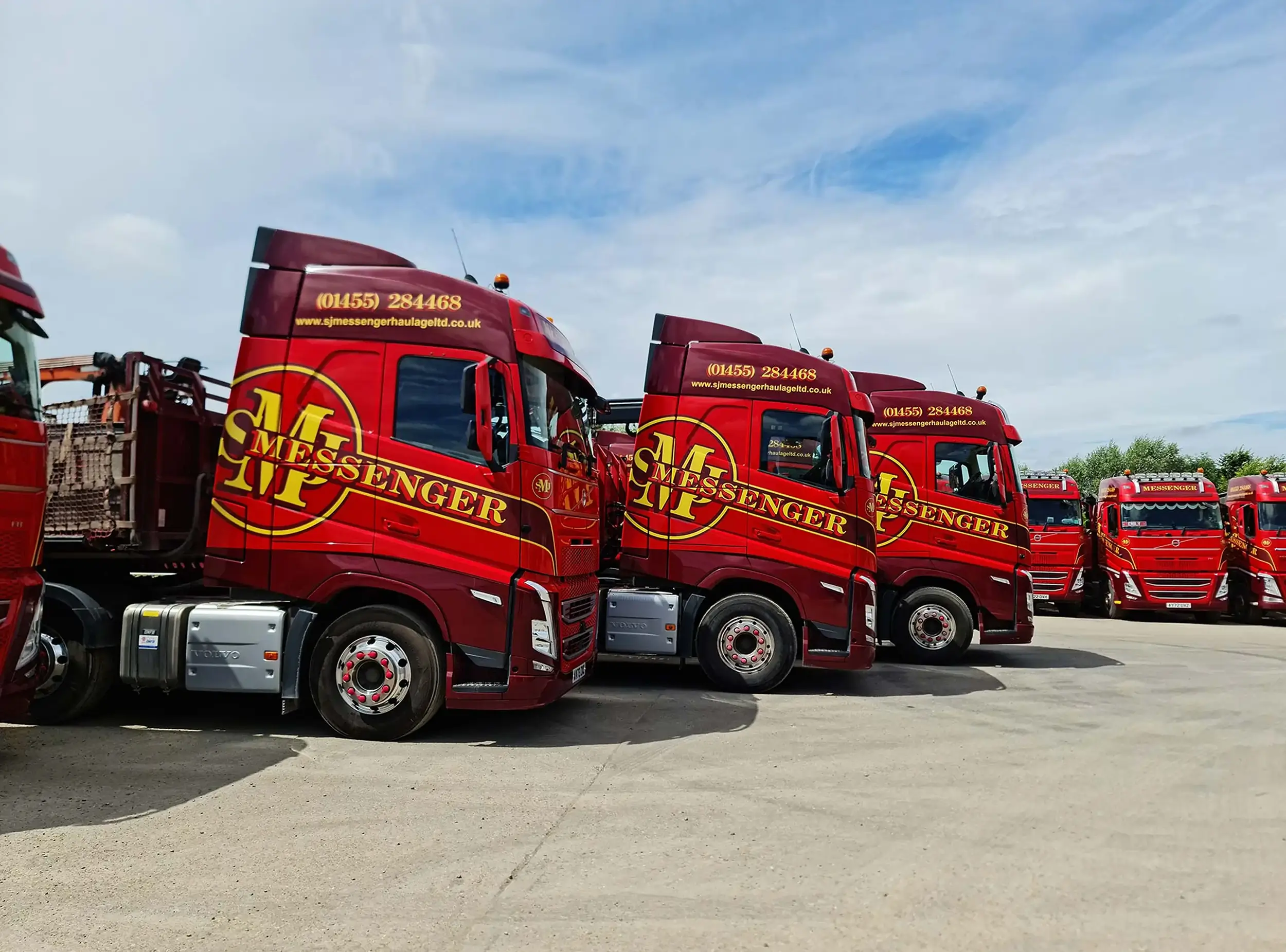 SJ Messenger trucks
